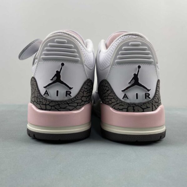 Air Jordan 3 Retro "Atmosphere Mocha" - Imagen 5