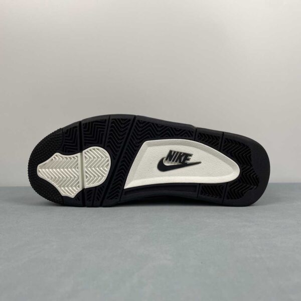 Air Jordan 4 "Nigel Sylvester" - Imagen 6
