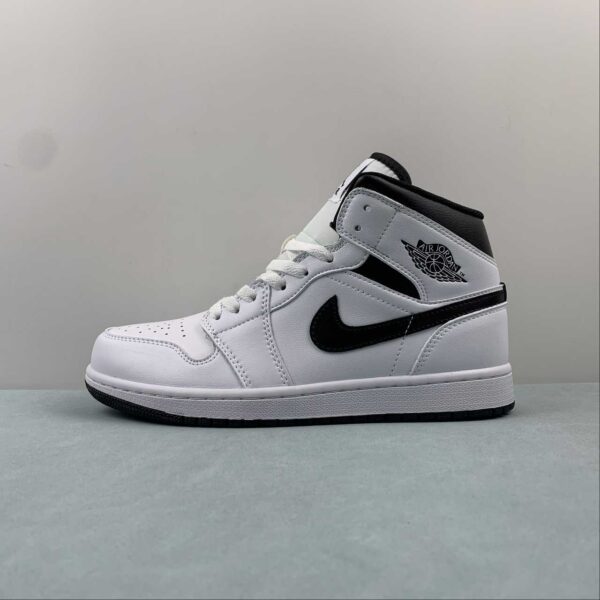 Jordan 1 Mid "White and Black" - Imagen 2