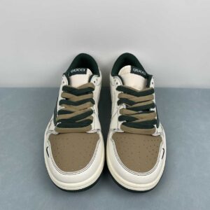 Jordan 1 Low Travis Scott x Gucci: imagen 4