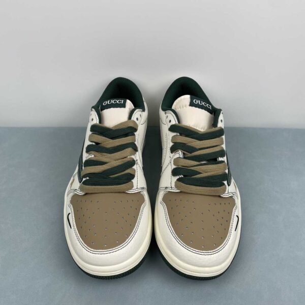Jordan 1 Low Travis Scott x Gucci - Imagen 4