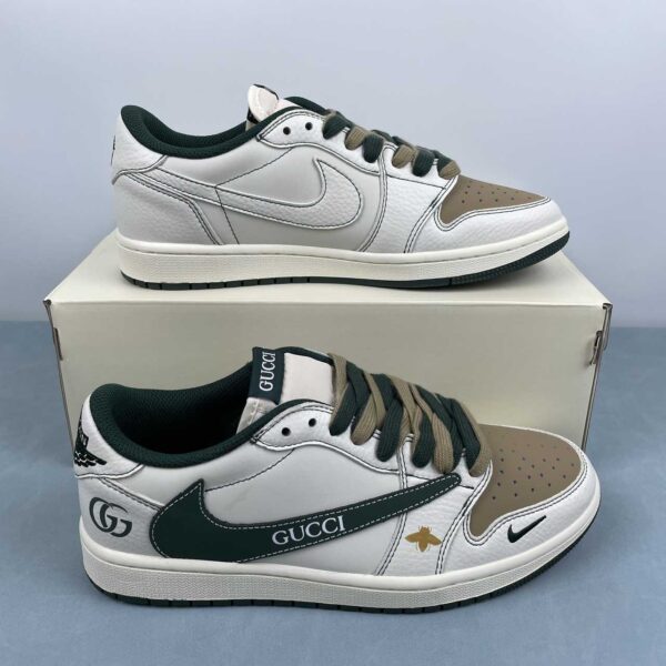 Jordan 1 Low Travis Scott x Gucci