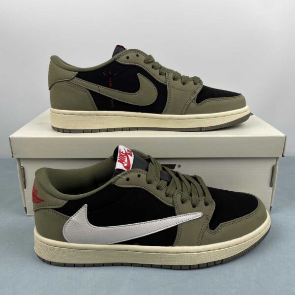 Jordan 1 Retro Low OG SP Travis Scott