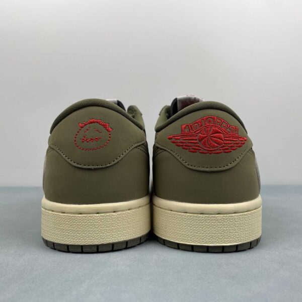 Jordan 1 Retro Low OG SP Travis Scott - Imagen 5