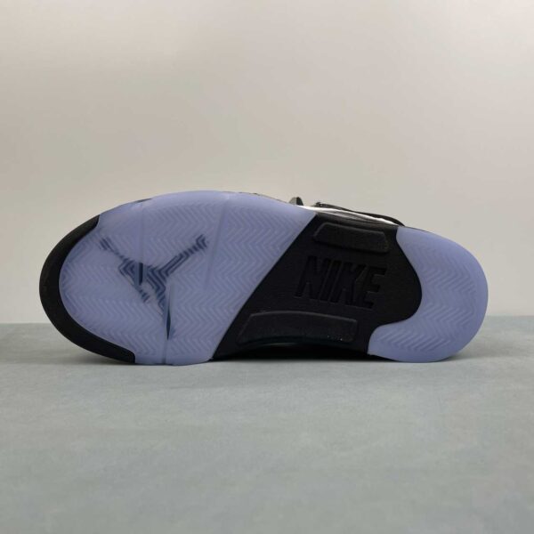 Air Jordan 5 "Black Metallic" - Imagen 6