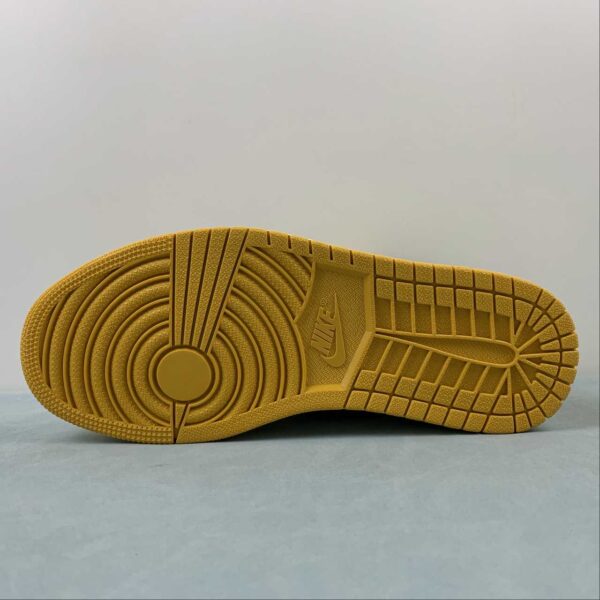 Jordan 1 High Retro "OG Yellow Ochre Black" - Imagen 6