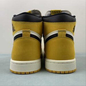 Jordan 1 High Retro "OG Yellow Ochre Black": imagen 5