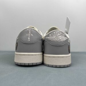 Jordan 1 Low Trvis Scott x Bape: imagen 5