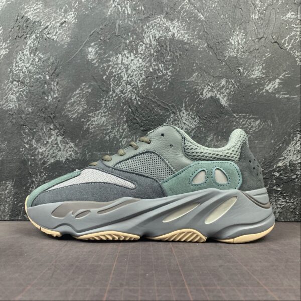 adidas Yeezy Boost 700 MNVN “Bright Cyan” - Imagen 2