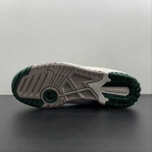New Balance 550 “White/Nightwatch Green”: imagen 6
