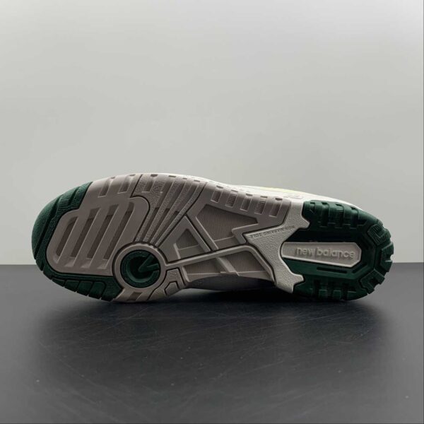 New Balance 550 “White/Nightwatch Green” - Imagen 6