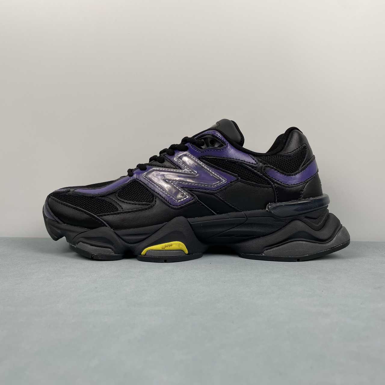 New Balance U9060MOW x Mowalola: imagen 2