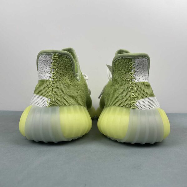 adidas Yeezy Boost 350 V2 “Marsh” - Imagen 5