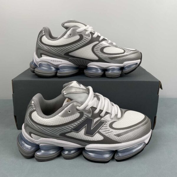 New Balance 2000 ABZORB “Silver Metallic”
