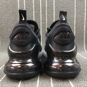 Nike Air Max 270 “Black/White”: imagen 5