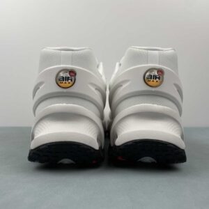 Nike Air Max Dn “Pure Platinum”: imagen 5