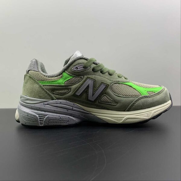 New Balance 990v3 Patta “Keep Your Family Close” - Imagen 3