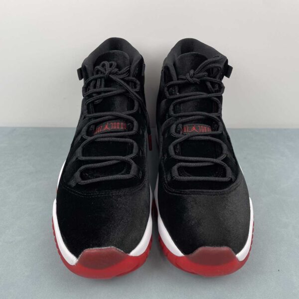Air Jordan 11 “Bred” - Imagen 4