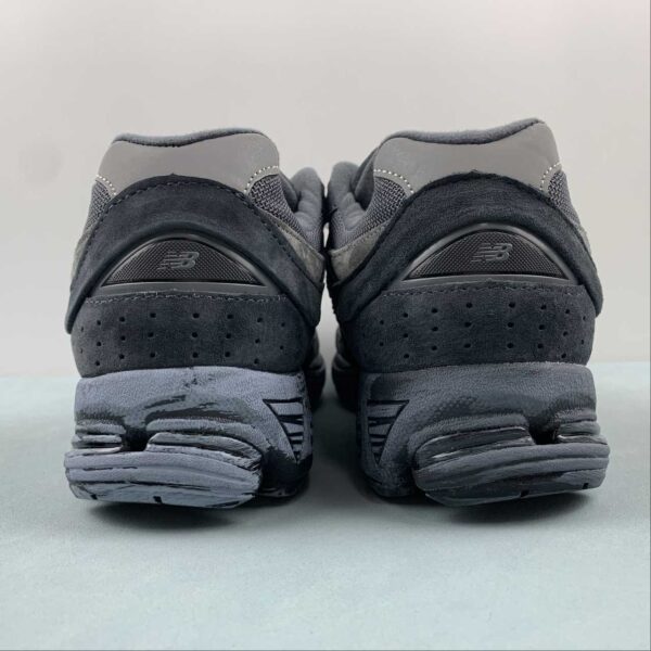 New Balance 2002R “Black” - Imagen 5