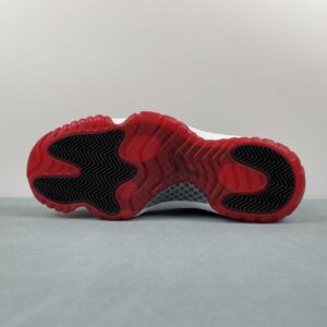 Air Jordan 11 “Bred”: imagen 6