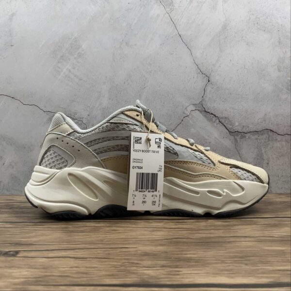 adidas Yeezy Boost 700 V2 “Tephra” - Imagen 3