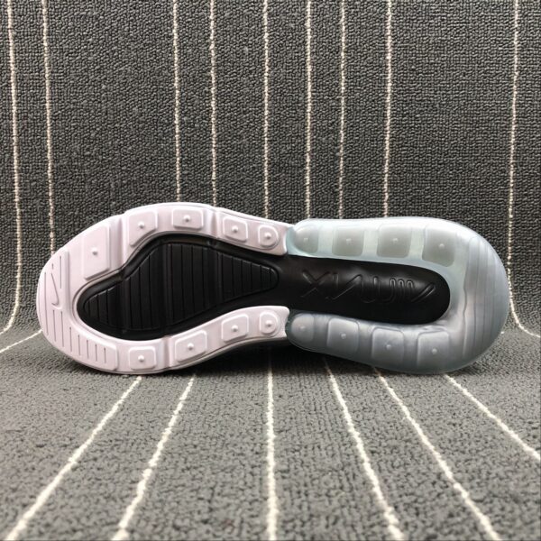 Nike Air Max 270 “White/Black” - Imagen 5