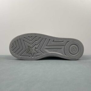 BAPE STA OS M2 “Grey”: imagen 6