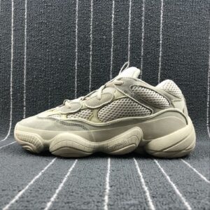 adidas Yeezy Boost 500 “Bone Beige”: imagen 2