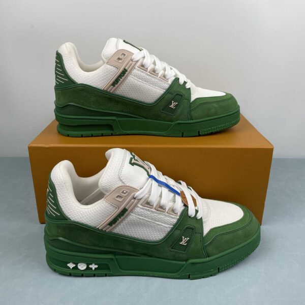 LV Trainer Sneaker “Green”
