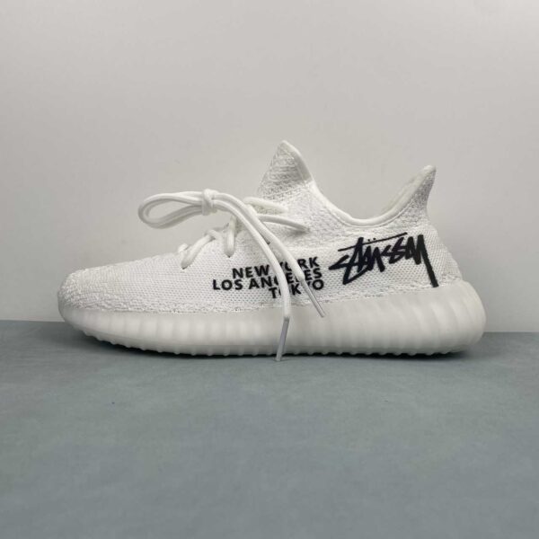 Yeezy Boost 350 V2 "Stussy Carousell" - Imagen 2