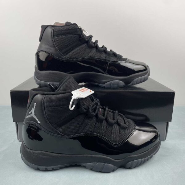 Air Jordan 11 Retro “Cap and Gown”