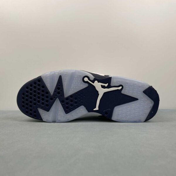 Air Jordan 6 Retro "Midnight Navy" - Imagen 6