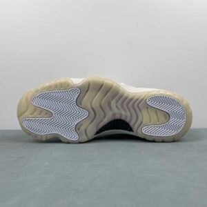 Air Jordan 11 Retro Low "Year of the Snake": imagen 6