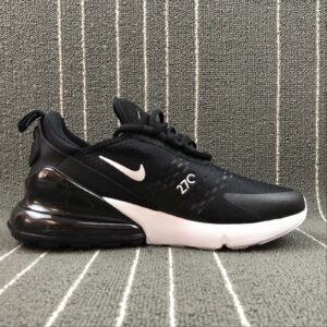 Nike Air Max 270 “Black/White”: imagen 3