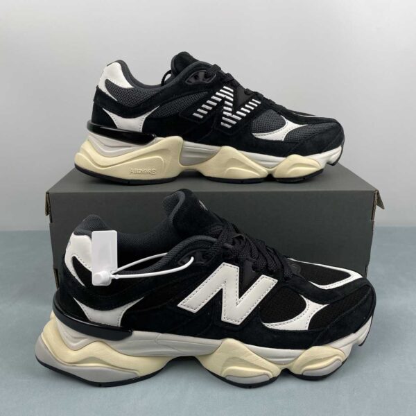 New Balance U9060BWW