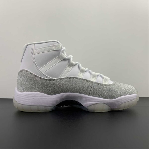 Air Jordan 11 Retro Low “Grey Stone” - Imagen 3
