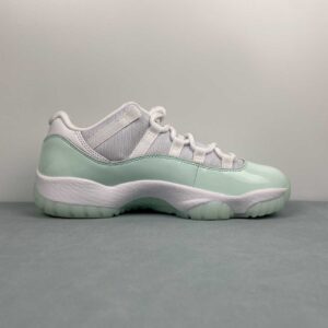 Air Jordan 11 Retro Low "Igloo": imagen 3