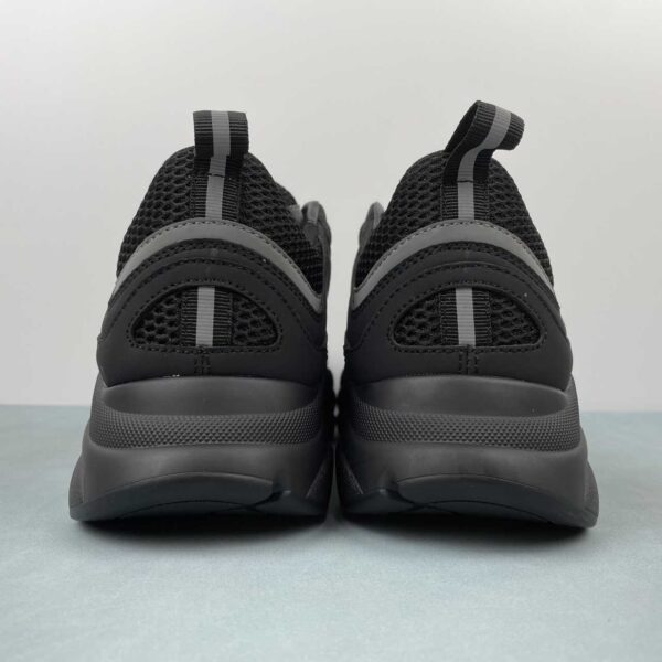 Dior B22 “Black” - Imagen 5