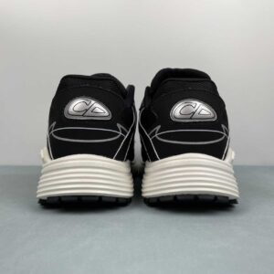 Dior B30 “Black/White”: imagen 5