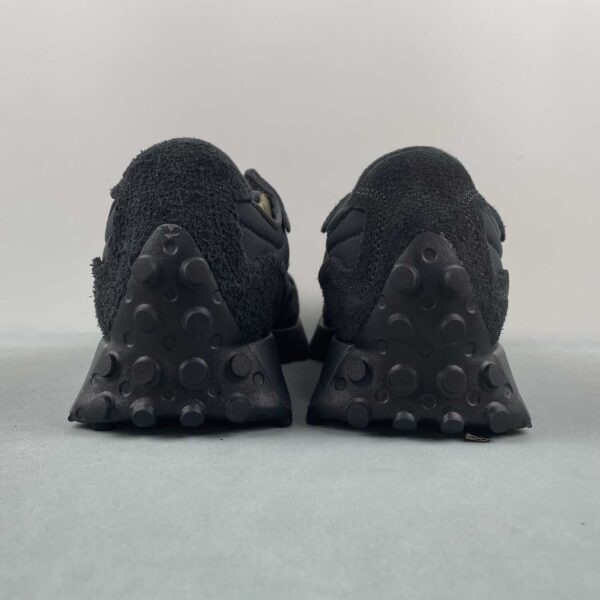 New Balance 327 “Black” - Imagen 5