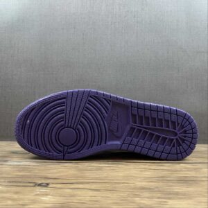 Air Jordan 1 Mid “Dark Iris”: imagen 6