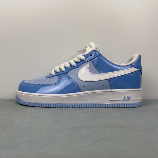 Nike Air Force 1 ’07 LV8 “Psychic Blue / White / University Blue” - Imagen 2