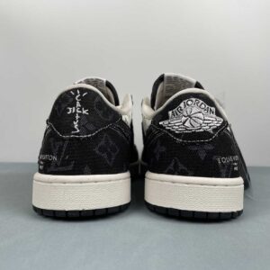 Louis Vuitton x Travis Scott x Air Jordan 1 Low OG SP “Black/White/Monogram”: imagen 5