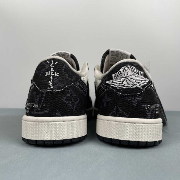 Louis Vuitton x Travis Scott x Air Jordan 1 Low OG SP “Black/White/Monogram” - Imagen 5