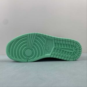 Air Jordan 1 Retro High OG “Green Glow”: imagen 6