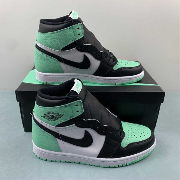 Air Jordan 1 Retro High OG “Green Glow”