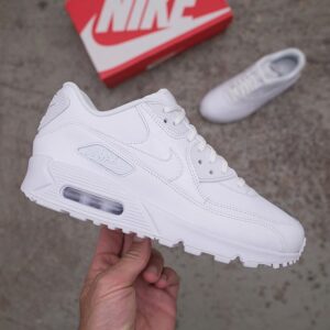 NIKE AIR MAX 90