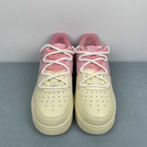 Nike Air Force 1 Low Custom “Pink & Yellow Burst”: imagen 4