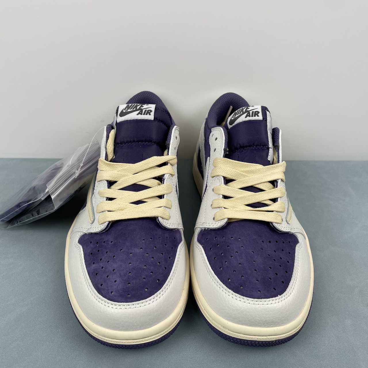 Air Jordan 1 Low OG x Travis Scott “Reverse Purple”: imagen 4