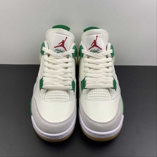 Nike SB x Air Jordan 4 Retro “Pine Green” - Imagen 4